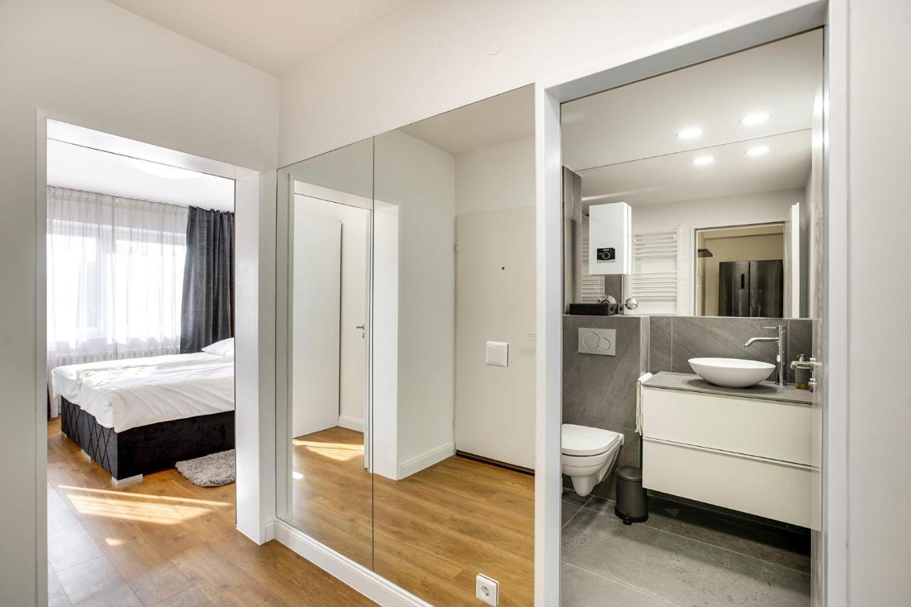 George Apartment Dusseldorf Luaran gambar